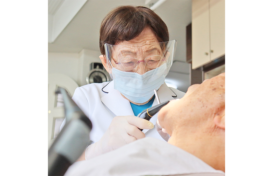 【山梨県】県内最高齢の歯科医師