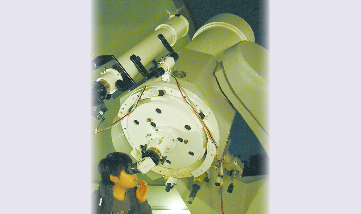 【山梨県】県内最大級の天体望遠鏡　 月２回の観察会が人気　南アルプス市ふるさと天文館